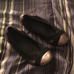 Bronze Toe black  flats